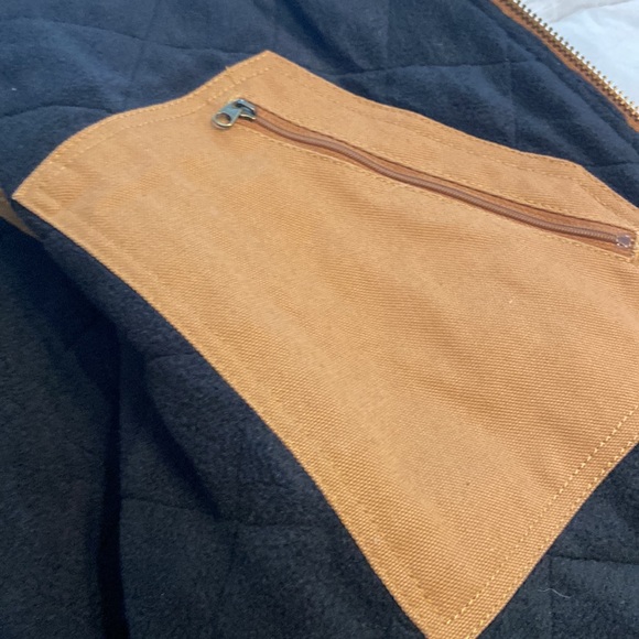 RIDGCUT MAN VEST SIZE XL LENGTH 32” PIT TO PIT 49” lots of pockets / front zippe - Picture 8 of 12